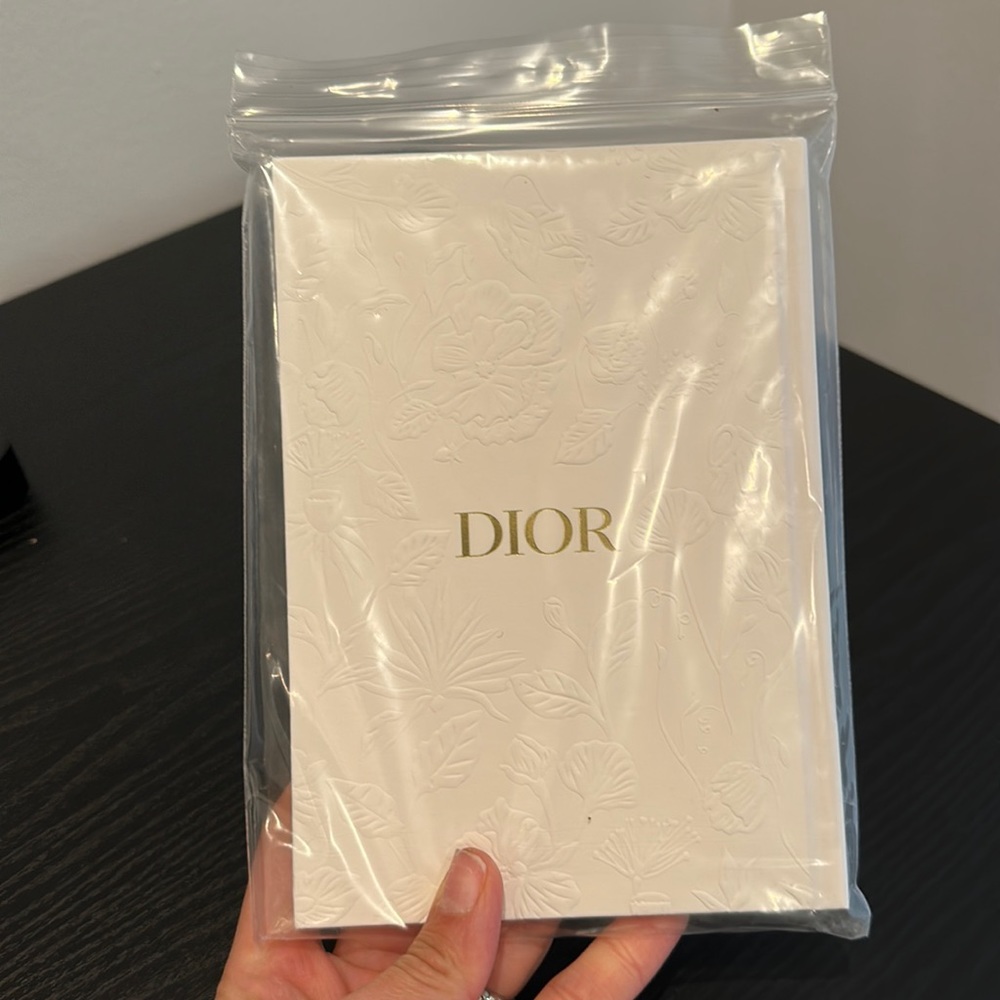 Dior notebook - Picture 3 of 6